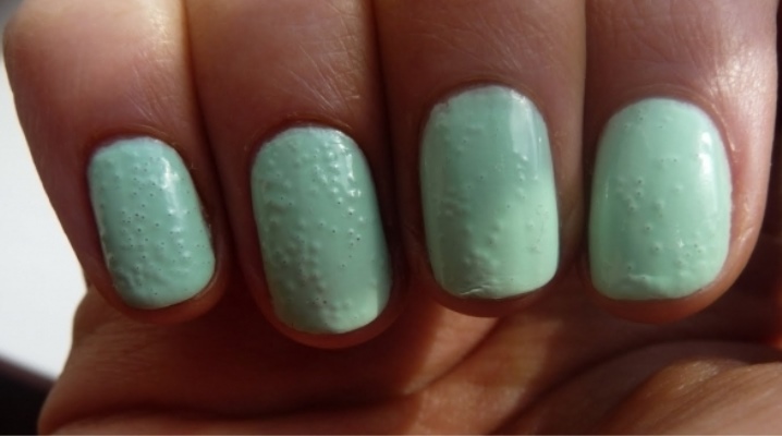 SƠN GEL KHÔNG ĐẸP - BẠN CÓ MẮC PHẢI NHỮNG LỖI SAU KHÔNG? WORLD NAIL SCHOOL