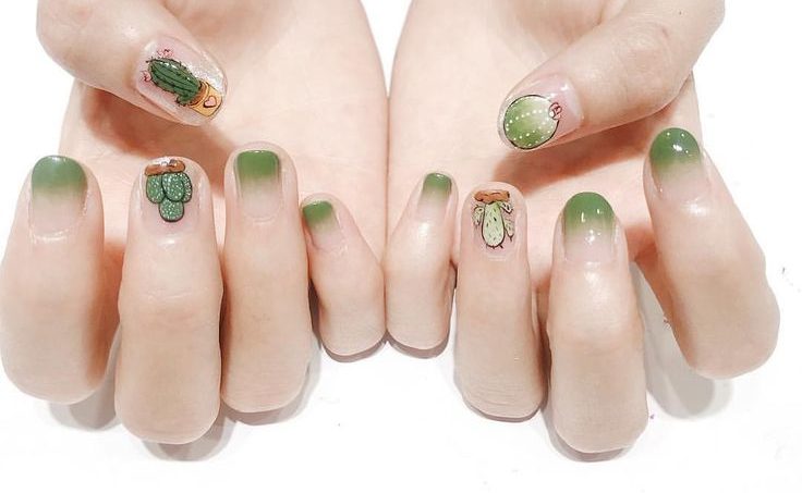 Không gian của LETTY BEAUTY có nhiều xương rồng và chúng tớ có vô số các mẫu nails xương rồng đáng yêu dành cho các nàng đấy ạ P